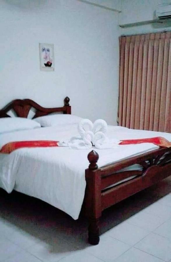 Veerasuda Condotel Ratchaburi Exterior photo